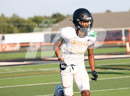 Thumbnail 2 in Grand Saline vs Van photogallery.