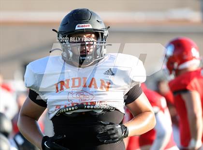 Thumbnail 1 in Grand Saline vs Van photogallery.