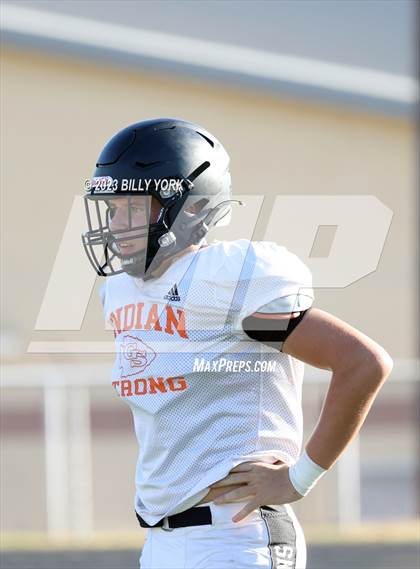 Thumbnail 3 in Grand Saline vs Van photogallery.