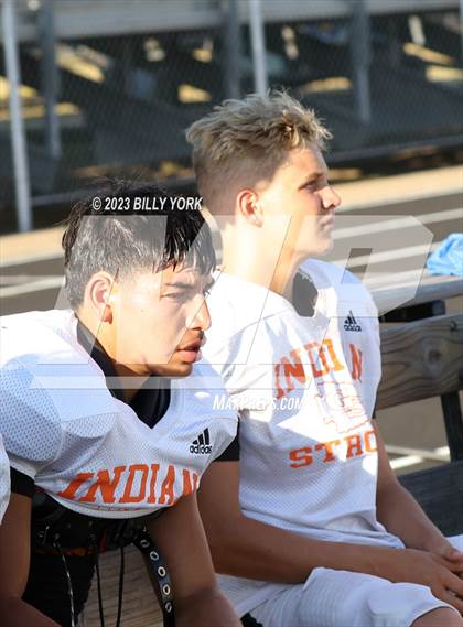 Thumbnail 3 in Grand Saline vs Van photogallery.