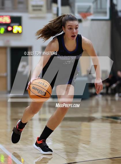 Thumbnail 3 in Parkwood vs. Rock Hill photogallery.