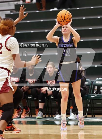 Thumbnail 3 in Parkwood vs. Rock Hill photogallery.