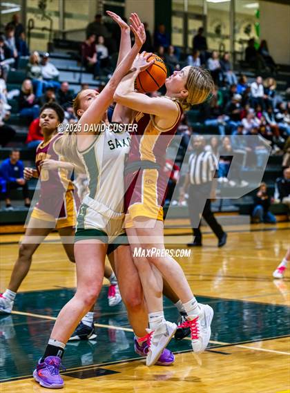 Thumbnail 2 in Langley @ Oakton (VHSL Class 6 Region D Final) photogallery.