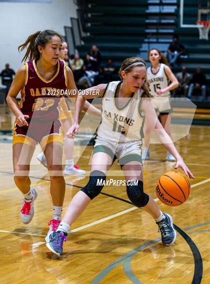 Thumbnail 2 in Langley @ Oakton (VHSL Class 6 Region D Final) photogallery.