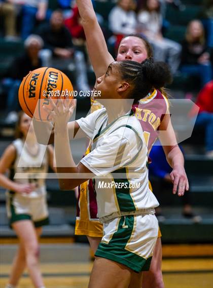 Thumbnail 3 in Langley @ Oakton (VHSL Class 6 Region D Final) photogallery.