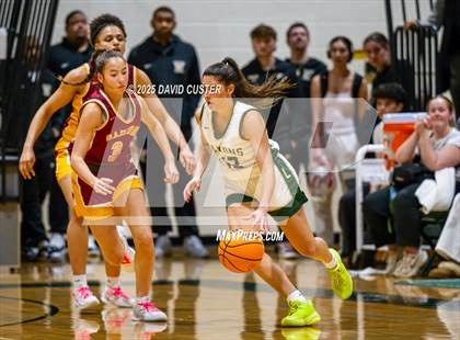 Thumbnail 2 in Langley @ Oakton (VHSL Class 6 Region D Final) photogallery.