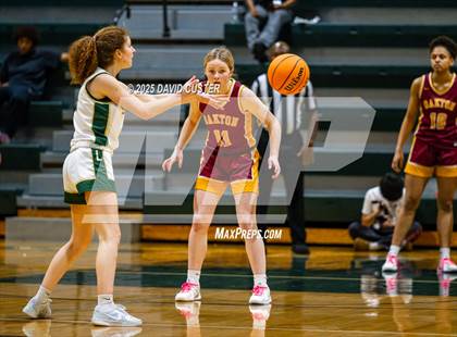 Thumbnail 3 in Langley @ Oakton (VHSL Class 6 Region D Final) photogallery.