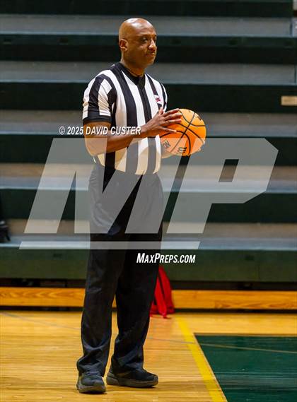 Thumbnail 2 in Langley @ Oakton (VHSL Class 6 Region D Final) photogallery.