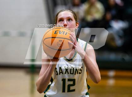 Thumbnail 3 in Langley @ Oakton (VHSL Class 6 Region D Final) photogallery.