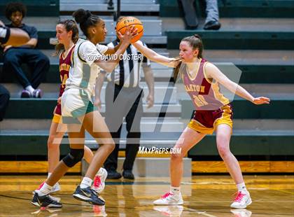 Thumbnail 3 in Langley @ Oakton (VHSL Class 6 Region D Final) photogallery.
