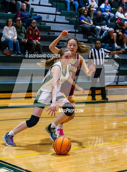 Thumbnail 3 in Langley @ Oakton (VHSL Class 6 Region D Final) photogallery.