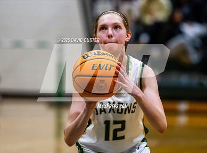 Thumbnail 2 in Langley @ Oakton (VHSL Class 6 Region D Final) photogallery.