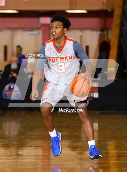 Thumbnail 2 in  Bishop Gorman vs. Salesian (Tarkanian Classic) photogallery.