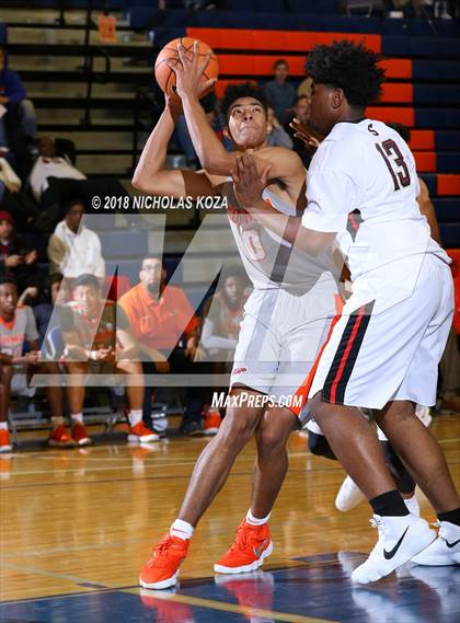 Thumbnail 1 in  Bishop Gorman vs. Salesian (Tarkanian Classic) photogallery.