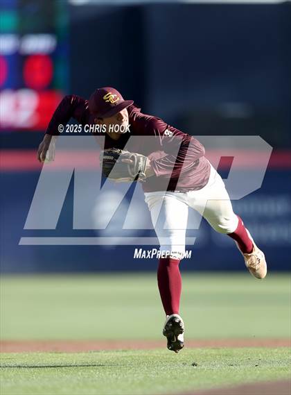 Thumbnail 1 in Ironwood Ridge vs Salpointe Catholic (AIA 4A BaseballSemifinal) photogallery.