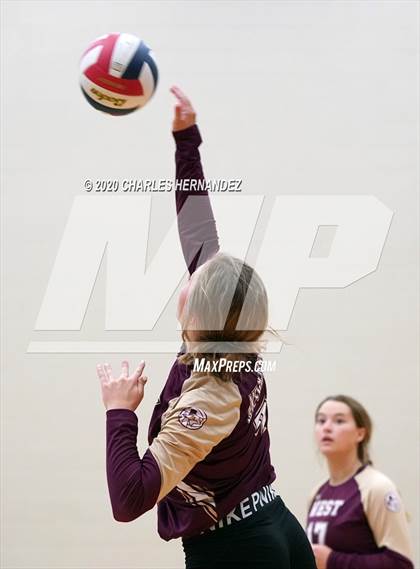 Thumbnail 3 in Magnolia West @ College Station (Freshman B Teams) photogallery.