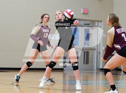 Thumbnail 3 in Magnolia West @ College Station (Freshman B Teams) photogallery.