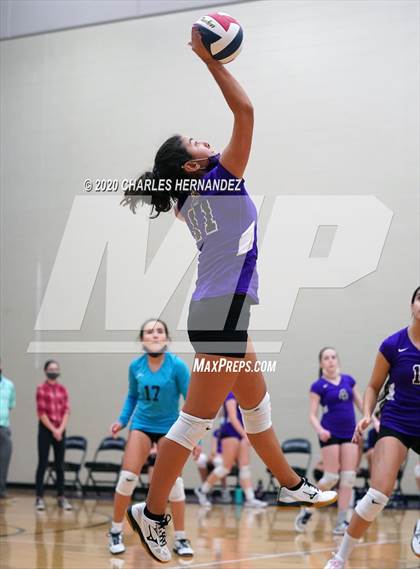 Thumbnail 1 in Magnolia West @ College Station (Freshman B Teams) photogallery.