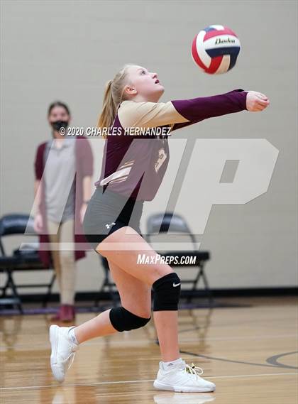 Thumbnail 1 in Magnolia West @ College Station (Freshman B Teams) photogallery.
