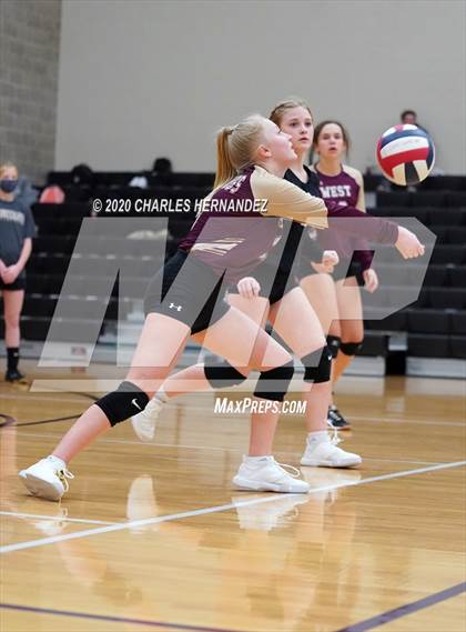 Thumbnail 2 in Magnolia West @ College Station (Freshman B Teams) photogallery.