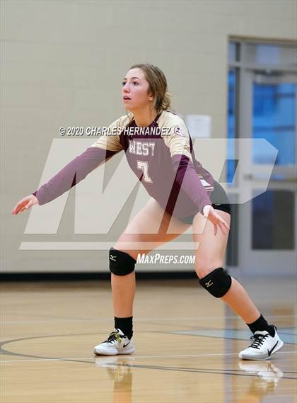 Thumbnail 3 in Magnolia West @ College Station (Freshman B Teams) photogallery.