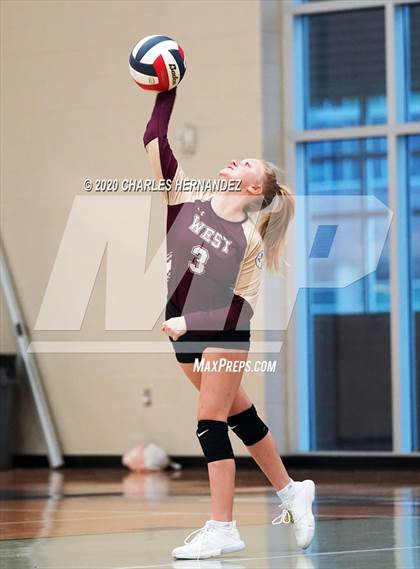 Thumbnail 3 in Magnolia West @ College Station (Freshman B Teams) photogallery.