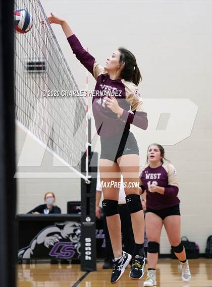 Thumbnail 3 in Magnolia West @ College Station (Freshman B Teams) photogallery.