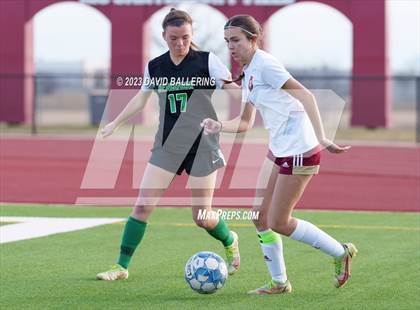 Thumbnail 1 in Benbrook vs. Saginaw (EMS-ISD X-Town Shootout) photogallery.