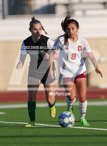 Thumbnail 2 in Benbrook vs. Saginaw (EMS-ISD X-Town Shootout) photogallery.