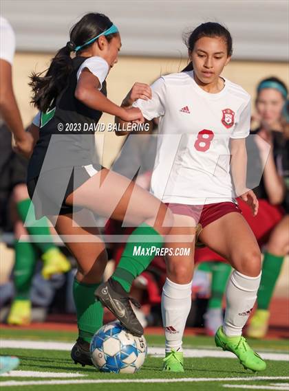 Thumbnail 1 in Benbrook vs. Saginaw (EMS-ISD X-Town Shootout) photogallery.