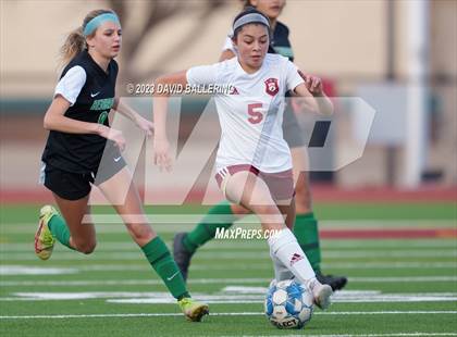 Thumbnail 1 in Benbrook vs. Saginaw (EMS-ISD X-Town Shootout) photogallery.