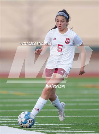 Thumbnail 1 in Benbrook vs. Saginaw (EMS-ISD X-Town Shootout) photogallery.