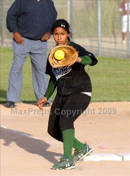 Thumbnail 3 in Cajon vs. Madera photogallery.
