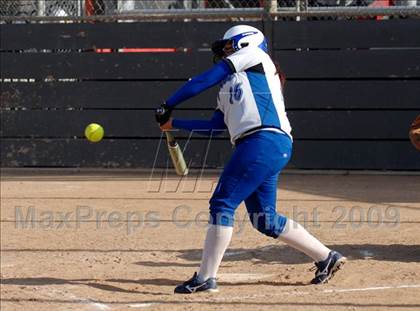 Thumbnail 1 in Cajon vs. Madera photogallery.