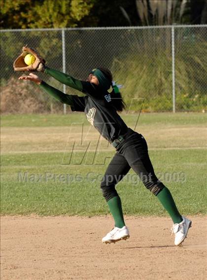 Thumbnail 1 in Cajon vs. Madera photogallery.