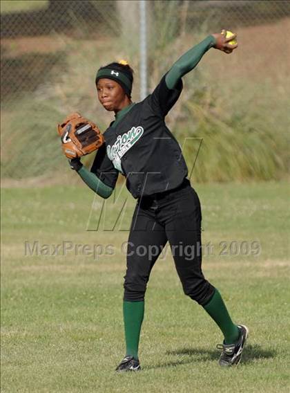 Thumbnail 1 in Cajon vs. Madera photogallery.