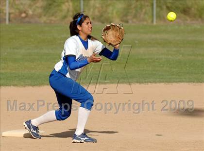 Thumbnail 1 in Cajon vs. Madera photogallery.
