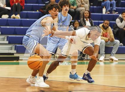 Thumbnail 1 in Newsome @ Sumner photogallery.