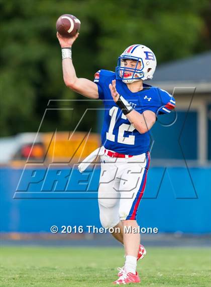 Thumbnail 2 in Cordova vs Bartlett photogallery.