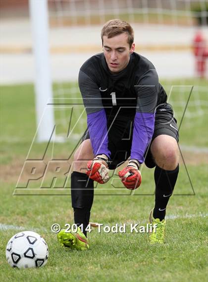 Thumbnail 2 in East Hampton @ Griswold (CIAC Class S Quarterfinal) photogallery.