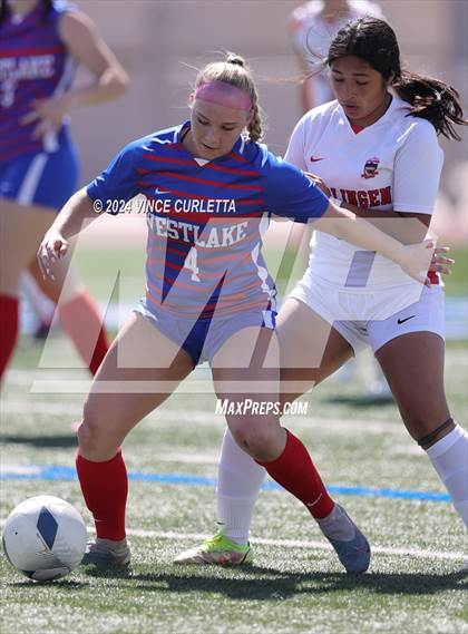 Thumbnail 3 in Harlingen vs. Westlake (UIL 6A Soccer Regional Semifinals) photogallery.