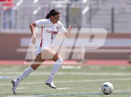 Thumbnail 3 in Harlingen vs. Westlake (UIL 6A Soccer Regional Semifinals) photogallery.