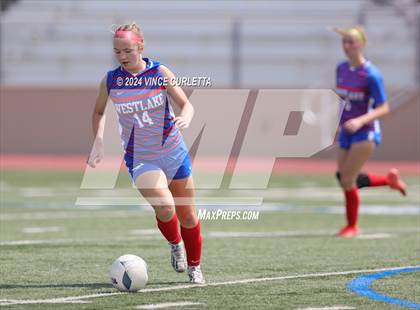 Thumbnail 3 in Harlingen vs. Westlake (UIL 6A Soccer Regional Semifinals) photogallery.