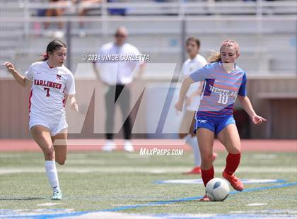 Thumbnail 2 in Harlingen vs. Westlake (UIL 6A Soccer Regional Semifinals) photogallery.