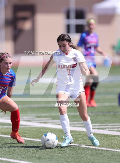 Thumbnail 2 in Harlingen vs. Westlake (UIL 6A Soccer Regional Semifinals) photogallery.