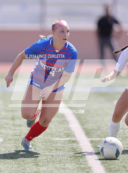 Thumbnail 2 in Harlingen vs. Westlake (UIL 6A Soccer Regional Semifinals) photogallery.