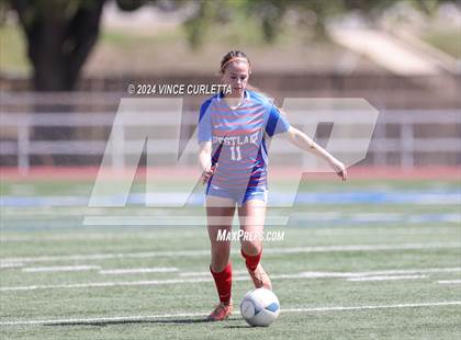 Thumbnail 2 in Harlingen vs. Westlake (UIL 6A Soccer Regional Semifinals) photogallery.