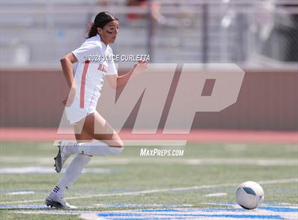 Thumbnail 1 in Harlingen vs. Westlake (UIL 6A Soccer Regional Semifinals) photogallery.