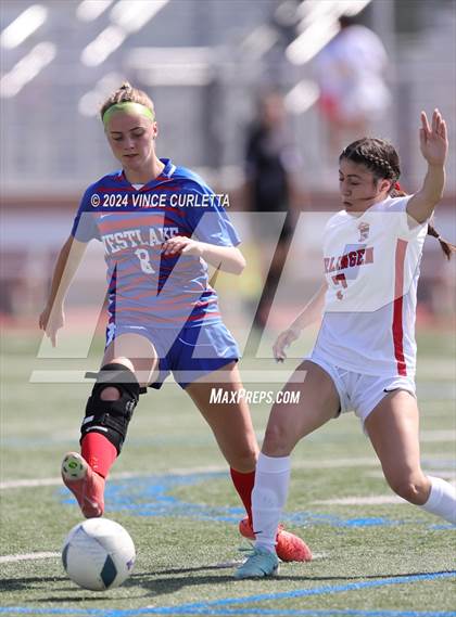 Thumbnail 2 in Harlingen vs. Westlake (UIL 6A Soccer Regional Semifinals) photogallery.