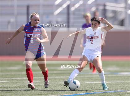 Thumbnail 1 in Harlingen vs. Westlake (UIL 6A Soccer Regional Semifinals) photogallery.